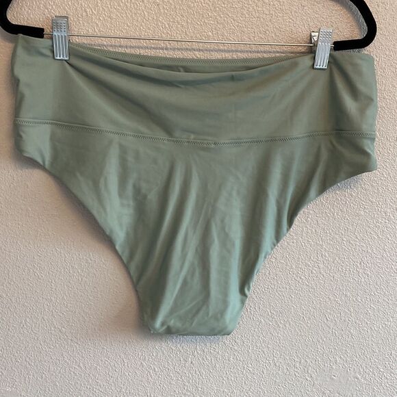 NWT- MADEWELL- sage green colored high rise bikini bottoms- Size XXL - Picture 3 of 9